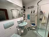 Duschbad mit WC - 