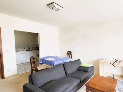 Wohnzimmer - 2 Zimmer Etagenwohnung in Hamburg