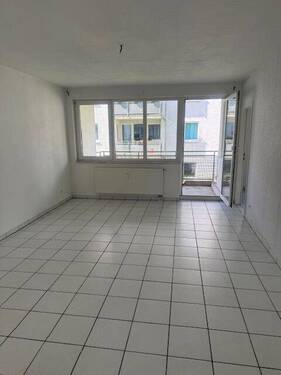 IMG_7556.jpeg - Köln-Sülz: 2-Zimmer-Wohnung mit großzügigem Balkon, bitte nur schriftliche Anfragen