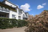 BLICK ZUM HAUS - ... naturnah wohnen ... - 1.045,00&nbsp;EUR Kaltmiete, ca.&nbsp; 92,00&nbsp;m&sup2;&nbsp;Wohnfl&auml;che