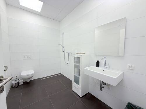 WC Damen - 