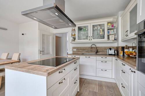 Küche mit Kochinsel - 