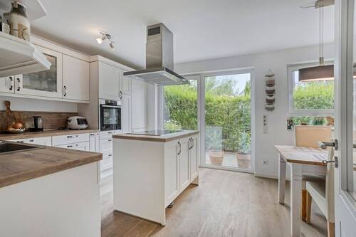 Küche mit Zugang Terrasse - 