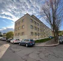 Mega-Küche...Moderne, renovierte 3 - Zimmer-Wohnung in Nähe zum Park, Einbauküche gegen Aufpreis möglich - Zwickau Pölbitz