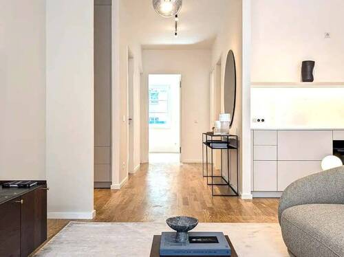 Bild 2 - 2 Zimmer Etagenwohnung zum Kaufen in Berlin