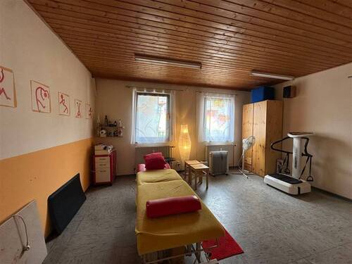 Behandlung 2 - 
