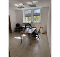 Vielseitige Büro-Praxisräume in gepflegtem Souterrain in Radebeul-Ost