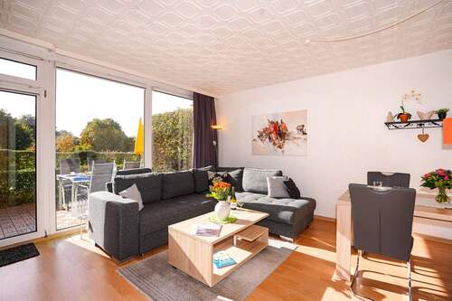 Wohnbereich - 2 Zimmer Etagenwohnung zum Kaufen in Grömitz