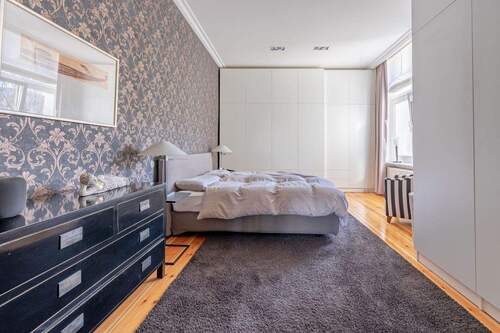 Schlafzimmer - 2 Zimmer Etagenwohnung zum Kaufen in Berlin