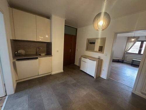 Diele/Küche - 2 Zimmer Etagenwohnung zum Kaufen in Mannheim