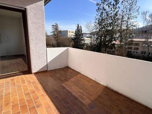 Balkon - Modernisiertes 3-Zimmer Wohnglück in Leonberg-Niederhofen