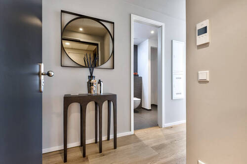 Flur - All-in-One-Living: 2-Zimmer-Wohnung mit Gym, Dachterrasse & Concierge-Service