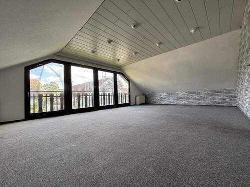 Wohn-/Essbereich im DG - 