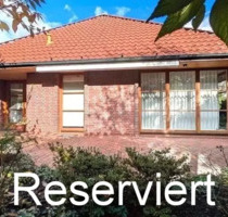 Charmanter ebenerdiger Walmdachbungalow in Metjendorf ! - Wiefelstede