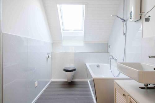 Wannenbad - Einfamilienhaus in Kassel zum Kaufen