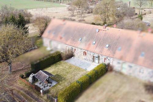 Luftansicht Garten mit Terrasse - 4 Zimmer Einfamilienhaus zum Kaufen in Vollrathsruhe