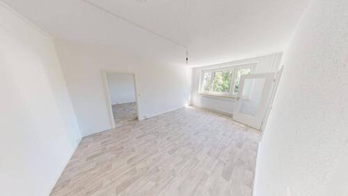 Wohnzimmer Vergleichswohnung - 2 Zimmer Etagenwohnung in Chemnitz