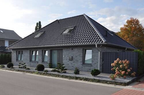 Bungalow - 3 Zimmer Bungalow zum Kaufen in Jade