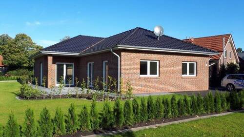 AMR Bungalow Referenz - 3 Zimmer Bungalow in Jade