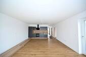 Einbauküche inklusive - 3 Zimmer Etagenwohnung in Seubersdorf