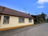 Hausansicht - Einfamilienhaus mit 67,80 m&sup2; in Georgenthal zum Kaufen