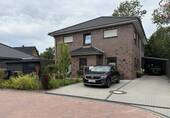 Stadtvilla - 5 Zimmer Einfamilienhaus zum Kaufen in Apen / Augustfehn