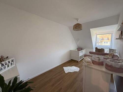 kinderzimmer.jpg - 4 Zimmer Etagenwohnung in Roth