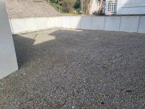 ...mit Stellplätzen - 