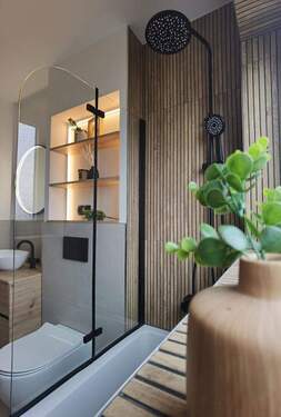 Badezimmer - 2 Zimmer Etagenwohnung zum Kaufen in Rielasingen-Worblingen