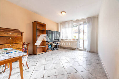 Wohnzimmer - Etagenwohnung mit 42,00 m&sup2; in Georgenthal zum Kaufen