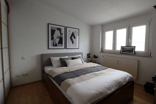 Schlafzimmer - 2 Zimmer Einfamilienhaus in München