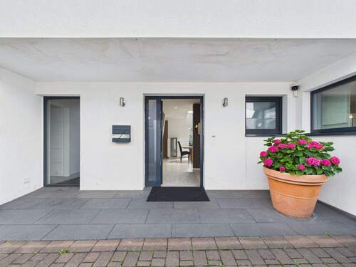 Hauseingang - 6 Zimmer Einfamilienhaus zum Kaufen in Steinhagen