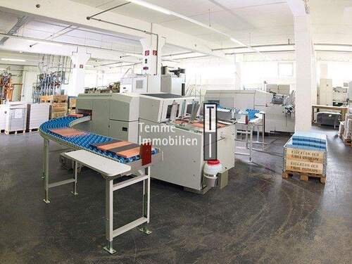 Produktion - Halle in Nürnberg