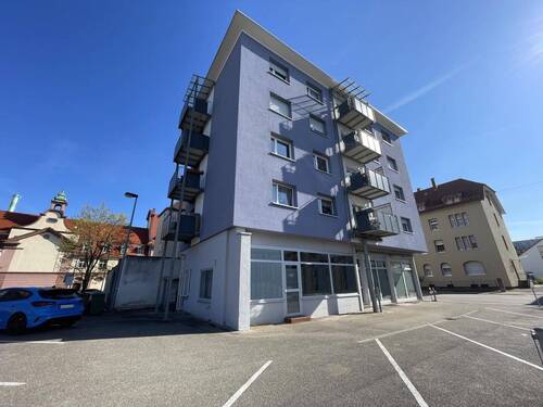 Außenansicht - 2 Zimmer Etagenwohnung zum Kaufen in Offenburg
