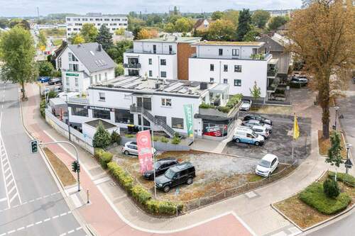 Gewerbe+Wohnheit - Exklusivität trifft Zentrum: Eine einzigartige Wohn- und Gewerbeimmobilie in Bestlage