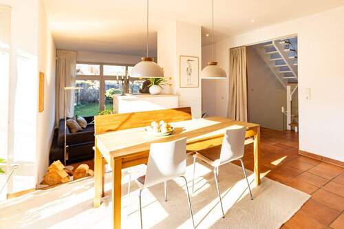 Ess- und Wohnzimmer - Einfamilienhaus mit 268,00 m&sup2; in Neuss zum Kaufen