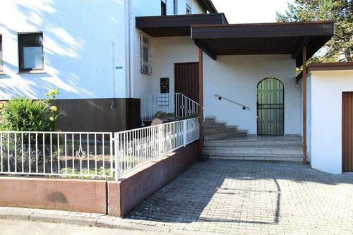 Bild 3 - 1 Zimmer Mehrfamilienhaus, Wohnhaus in Bruchsal