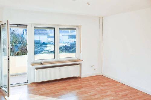 Wohnbereich Ansicht 2 - 3 Zimmer Etagenwohnung zur Miete in Gochsheim