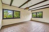 Arbeits- oder Schlafzimmer - 