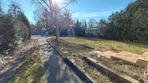 Außenaufnahmen - Grundstück in Ingolstadt