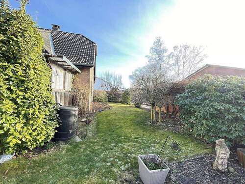 Gartengrundstück - Einfamilienhaus mit 110,00 m&sup2; in Minden zum Kaufen