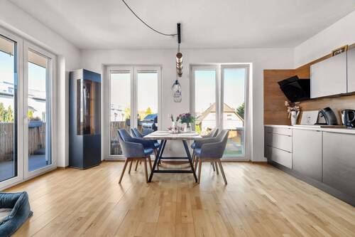 Wohn- und Essbereich - 3 Zimmer Etagenwohnung in Berlin