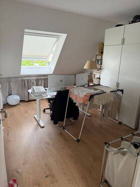 Arbeits-/ Kinderzimmer - 