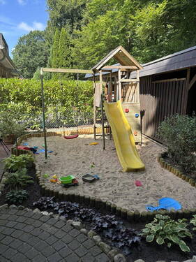 Spielplatz im Garten - 