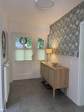 Flur EG - 5 Zimmer Einfamilienhaus in Großhansdorf