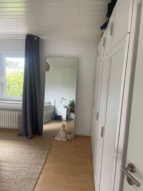 Schlafzimmer
- 