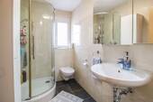 Badezimmer II, 2.OG - 