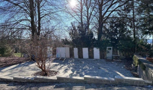 77838c67-5bba-4a49-aed5-31e0749d8c88 - 