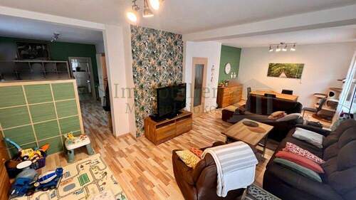 EG Wohnzimmer Ansicht 2 - 