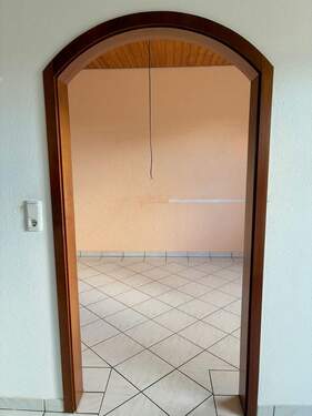 Küche mit Blick zum Esszimmer - 